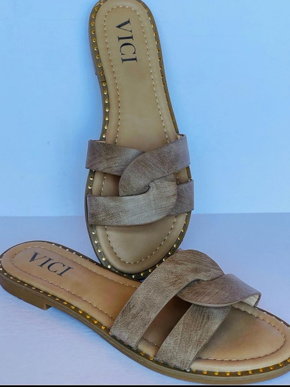 VICI Women's Taupe Slide Sandals SZ 8.5 EUC